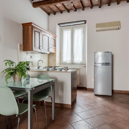 Lucca - Piazza Dell'Anfiteatro Central Apartment! Eksteriør billede